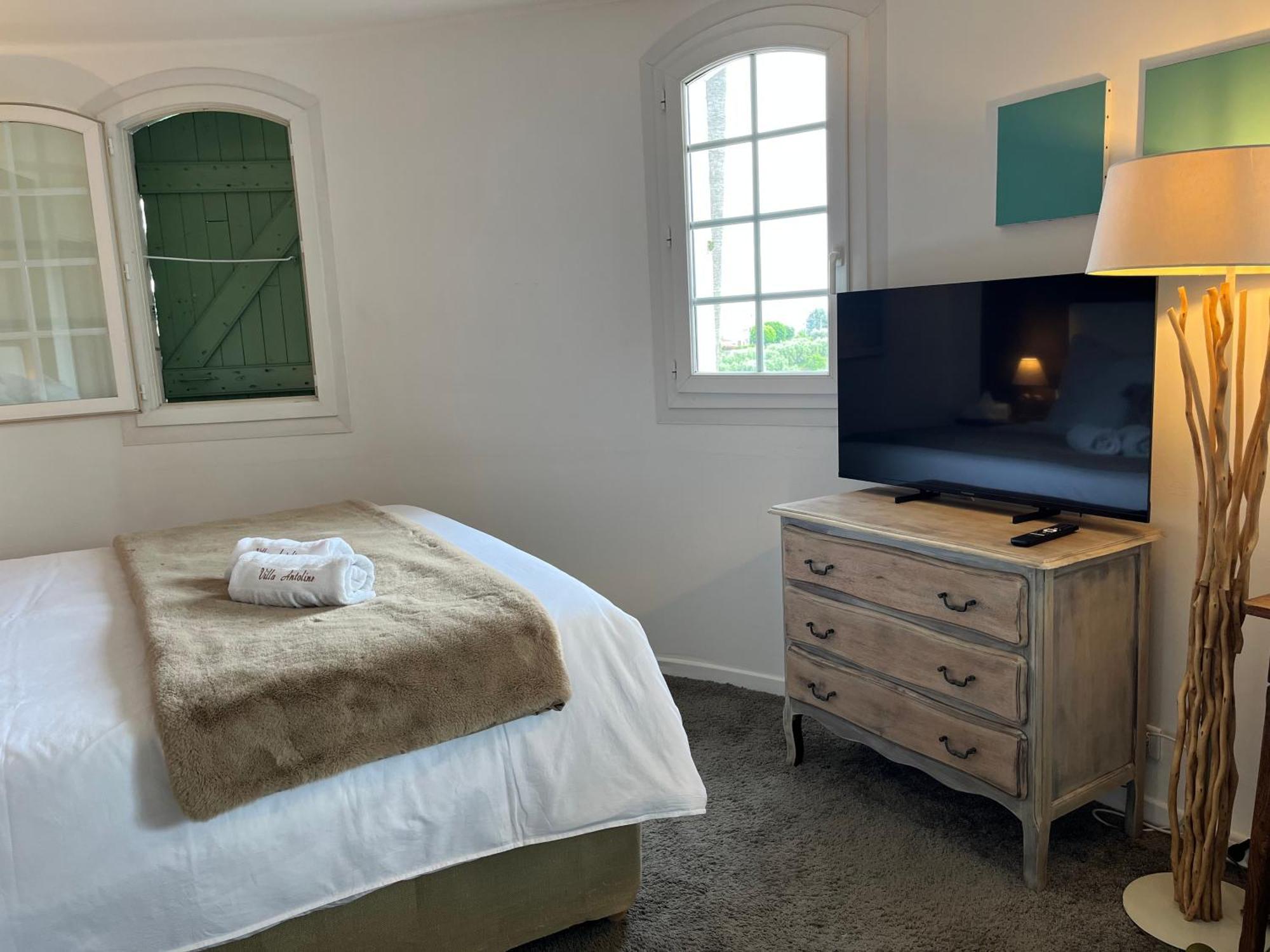 Villa Antoline Cagnes-sur-Mer Extérieur photo